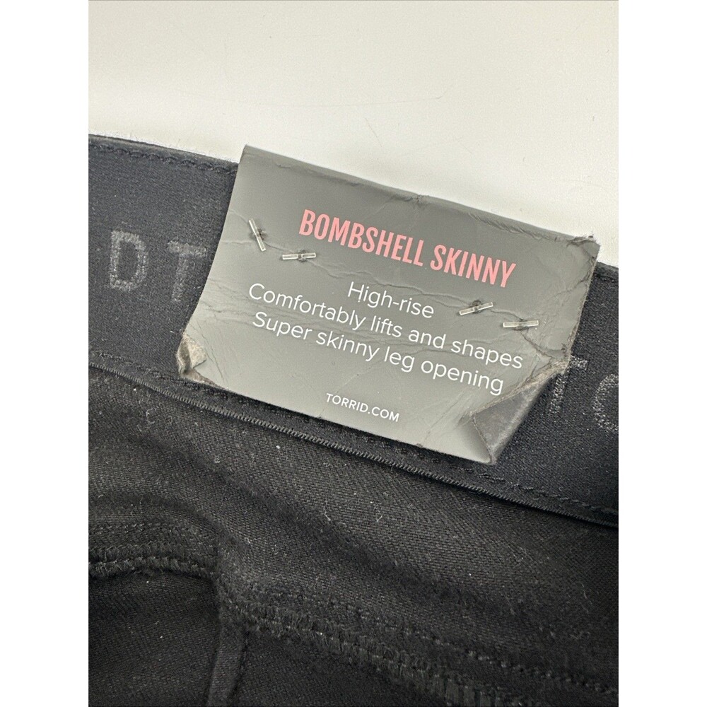 Torrid Bombshell Skinny Black Jeans Premium Stretch High Rise Destructed NWT 20R - Picture 12 of 14